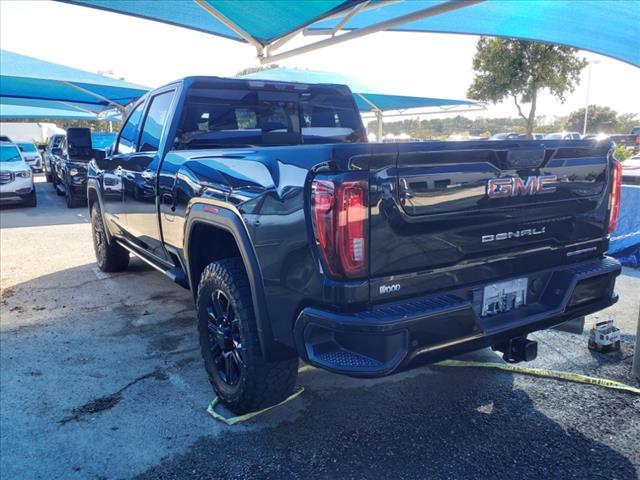 2022 GMC Sierra 2500 HD Vehicle Photo in Denton, TX 76205