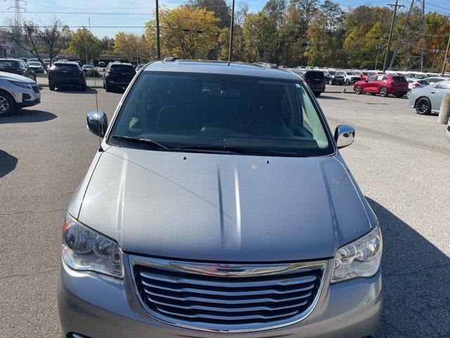 2016 Chrysler Town & Country Vehicle Photo in MILFORD, OH 45150-1684