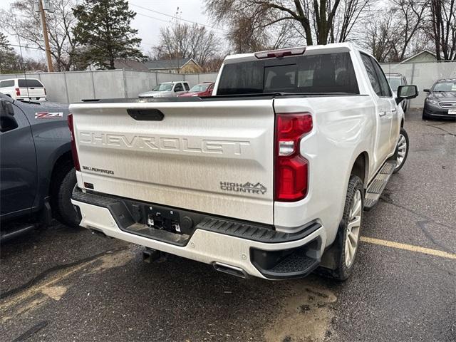 Used 2020 Chevrolet Silverado 1500 High Country with VIN 1GCUYHED0LZ377822 for sale in Saint Cloud, MN