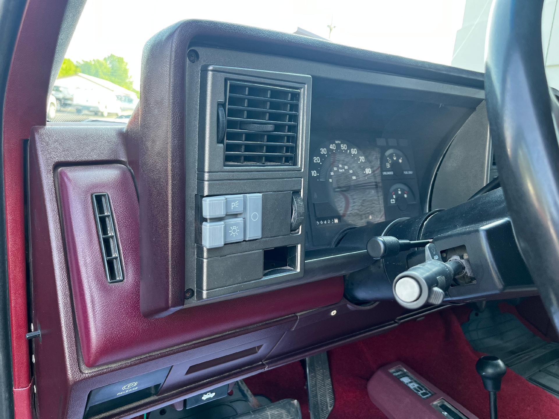 1988 Chevrolet 1/2 Ton Pickups Vehicle Photo in CLARE, MI 48617-9414