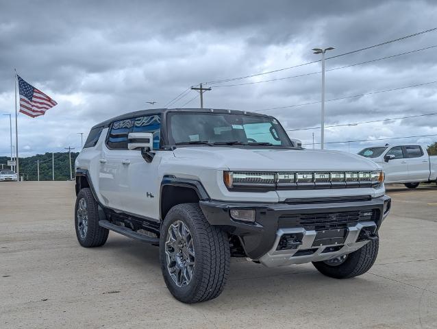 2024 GMC HUMMER EV SUV Vehicle Photo in POMEROY, OH 45769-1023