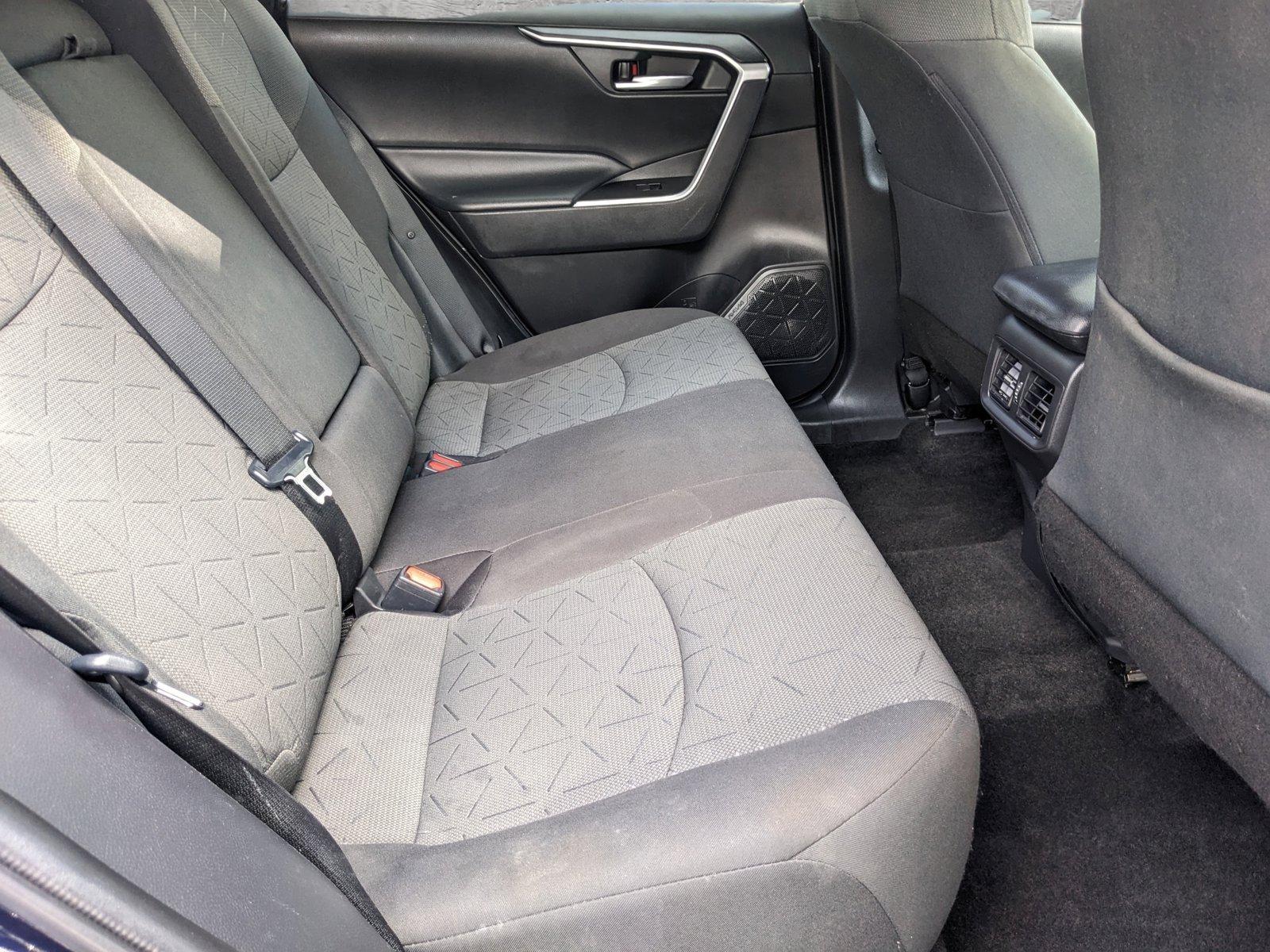 2021 Toyota RAV4 Vehicle Photo in GREENACRES, FL 33463-3207