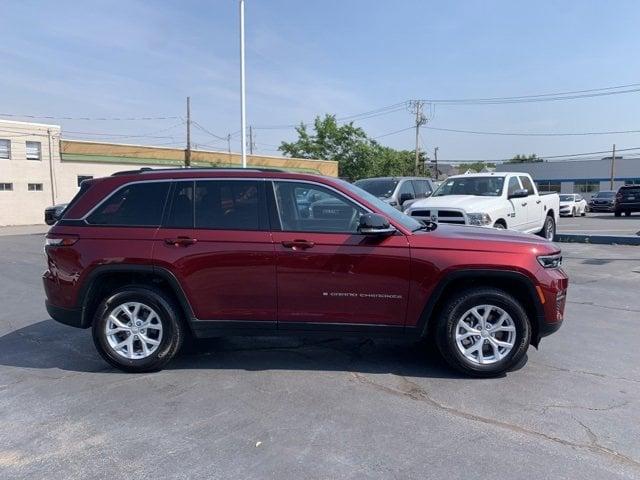 2023 Jeep Grand Cherokee Vehicle Photo in Kingston, PA 18704