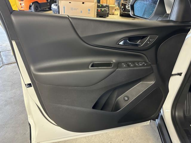 2021 Chevrolet Equinox Vehicle Photo in DOUGLASTON, NY 11362-1062