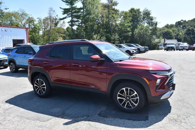 2025 Chevrolet Trailblazer Vehicle Photo in WHITMAN, MA 02382-1041