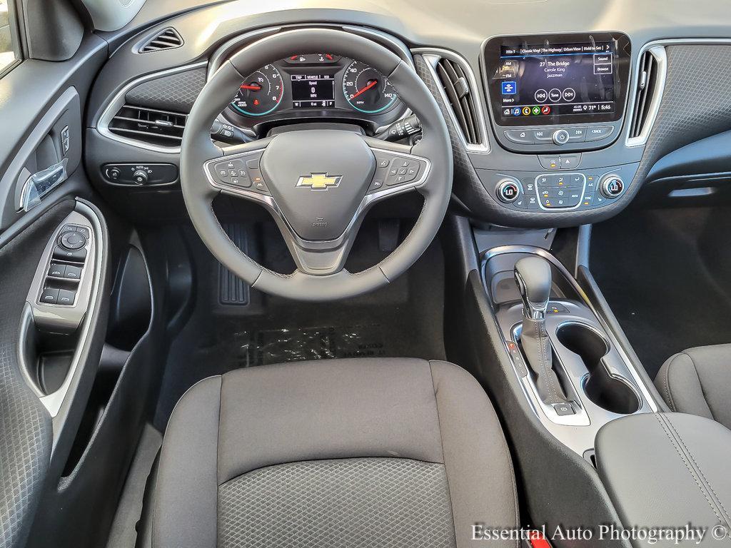 2025 Chevrolet Malibu Vehicle Photo in AURORA, IL 60503-9326