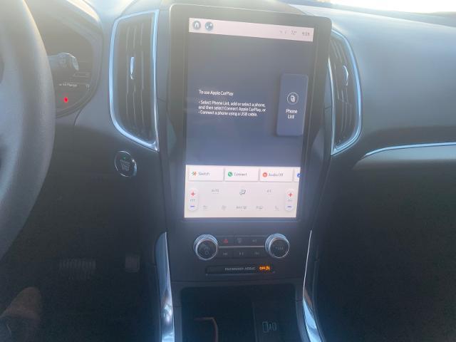 2024 Ford Edge Vehicle Photo in LAWTON, OK 73505