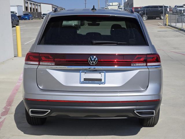 2024 Volkswagen Atlas Vehicle Photo in Weatherford, TX 76087