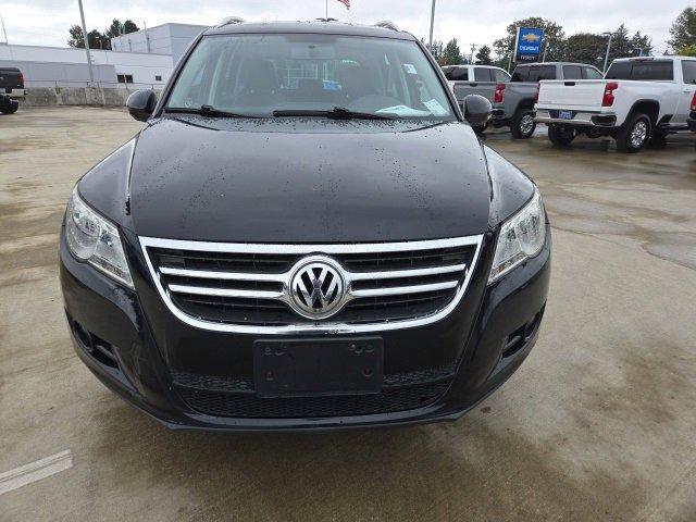 2010 Volkswagen Tiguan Vehicle Photo in EVERETT, WA 98203-5662