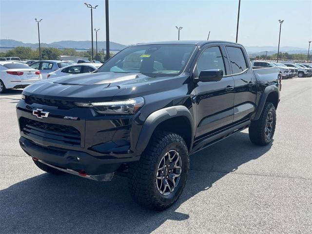 2024 Chevrolet Colorado Vehicle Photo in ALCOA, TN 37701-3235