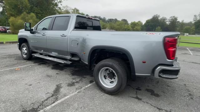 2025 Chevrolet Silverado 3500 HD Vehicle Photo in THOMPSONTOWN, PA 17094-9014