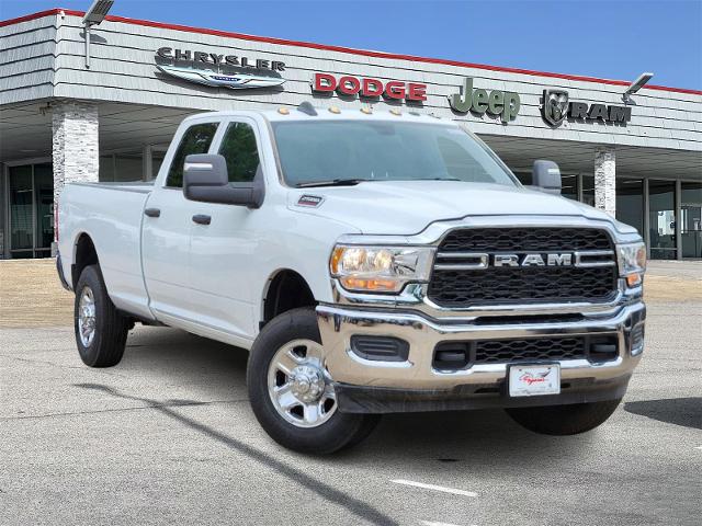 2024 Ram 2500 Vehicle Photo in Ennis, TX 75119-5114