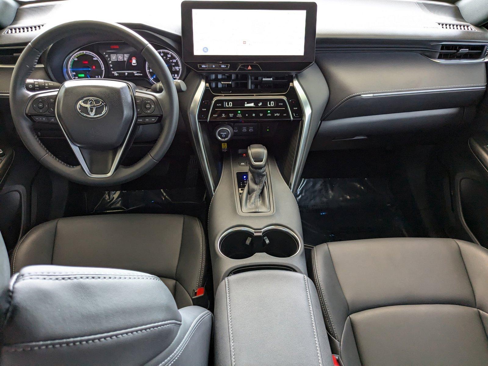 2024 Toyota Venza Vehicle Photo in Miami, FL 33015