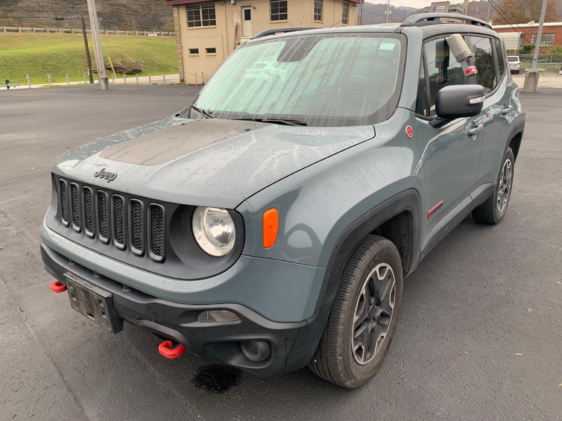 Used 2015 Jeep Renegade Trailhawk with VIN ZACCJBCT4FPC49027 for sale in Pikeville, KY