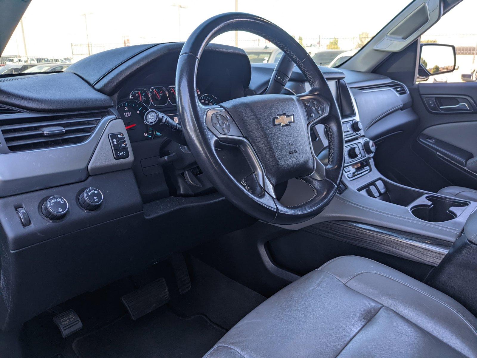 2019 Chevrolet Tahoe Vehicle Photo in VALENCIA, CA 91355-1705