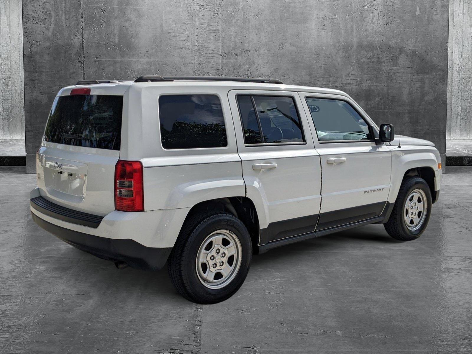 2012 Jeep Patriot Vehicle Photo in Pembroke Pines , FL 33084