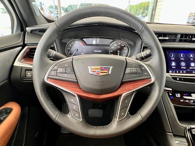 2025 Cadillac XT5 Vehicle Photo in EFFINGHAM, IL 62401-2832