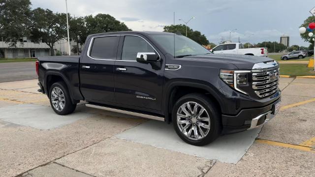 Used 2022 GMC Sierra 1500 Denali Denali with VIN 3GTUUGED9NG629379 for sale in Baton Rouge, LA