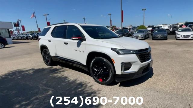 Used 2022 Chevrolet Traverse Premier with VIN 1GNEVKKW1NJ129040 for sale in Killeen, TX