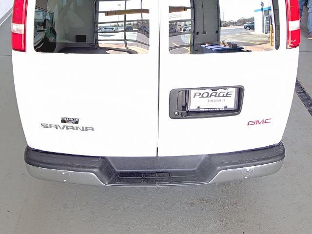 2022 GMC Savana Cargo 2500 Vehicle Photo in WENTZVILLE, MO 63385-1017