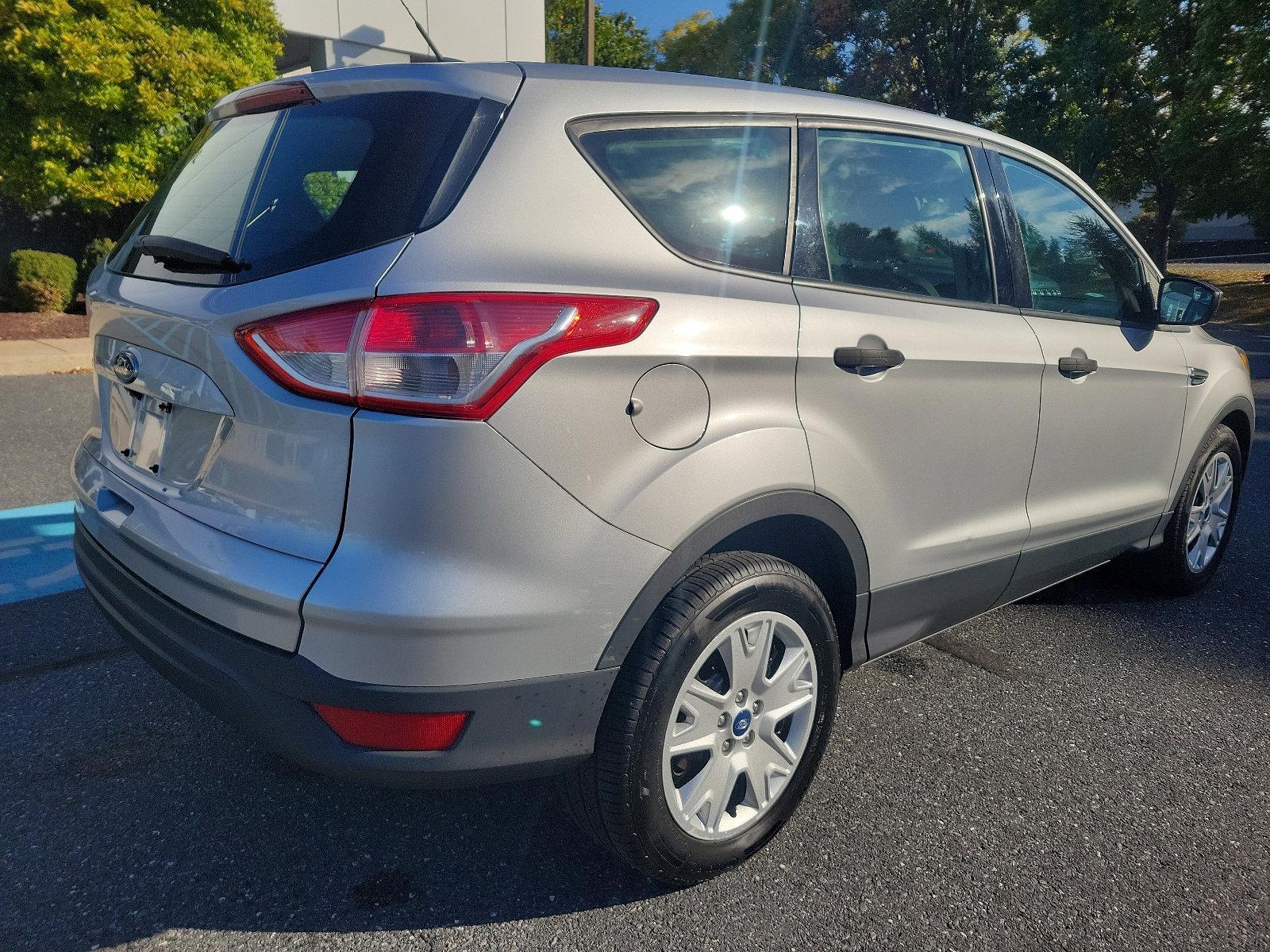 2015 Ford Escape Vehicle Photo in BETHLEHEM, PA 18017