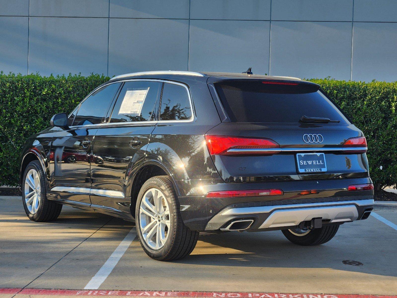 2025 Audi Q7 Vehicle Photo in MCKINNEY, TX 75070