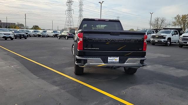 2024 Chevrolet Silverado 1500 Vehicle Photo in JOLIET, IL 60435-8135