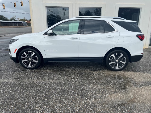 Used 2022 Chevrolet Equinox Premier with VIN 2GNAXNEV8N6120233 for sale in Abbeville, AL