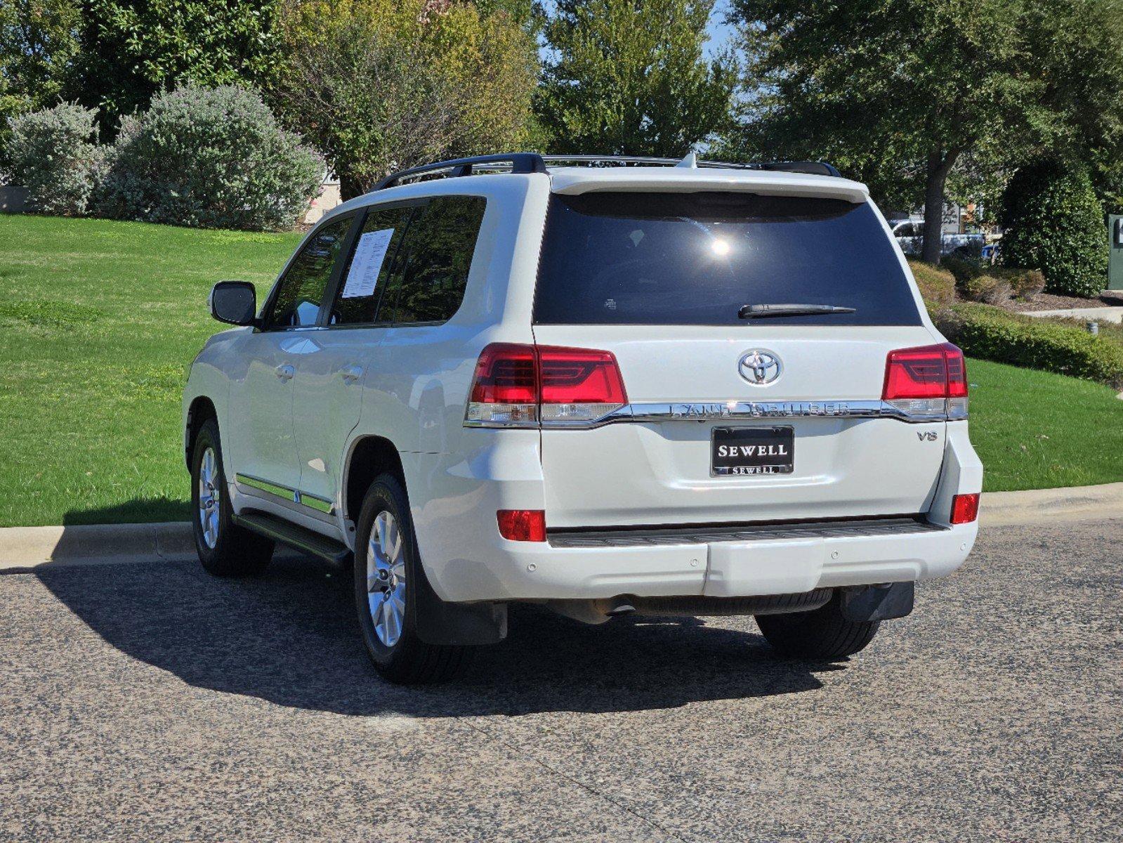 2020 Toyota Land Cruiser Vehicle Photo in FORT WORTH, TX 76132