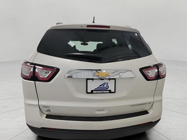 2015 Chevrolet Traverse Vehicle Photo in NEENAH, WI 54956-2243