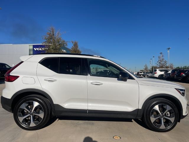 2025 Volvo XC40 Vehicle Photo in Grapevine, TX 76051