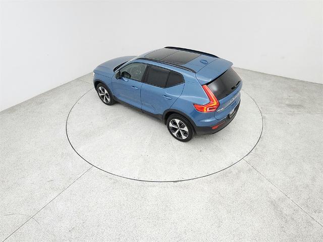 2024 Volvo XC40 Vehicle Photo in Grapevine, TX 76051