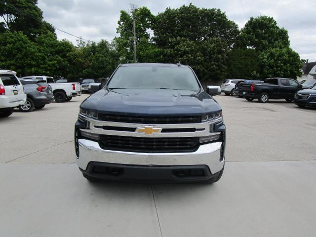 Used 2022 Chevrolet Silverado 1500 Limited LT with VIN 1GCUYDED5NZ212103 for sale in Manistique, MI