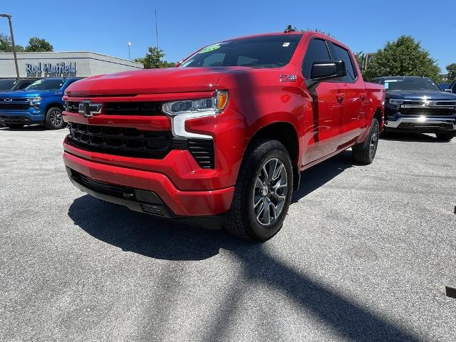 Certified 2022 Chevrolet Silverado 1500 RST with VIN 1GCUDEEDXNZ594386 for sale in Lexington, KY