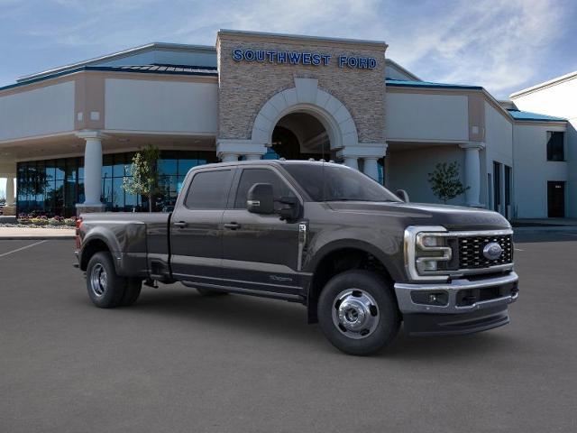 2024 Ford Super Duty F-350 DRW Vehicle Photo in Weatherford, TX 76087-8771