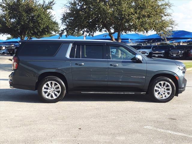 2021 Chevrolet Suburban Vehicle Photo in DENTON, TX 76210-9321