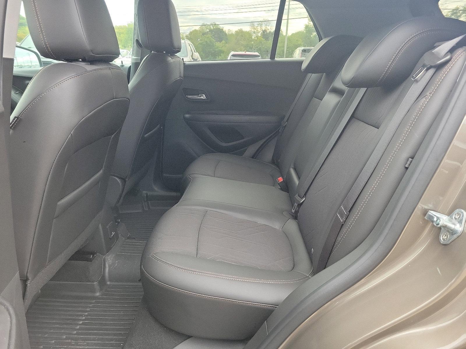 2022 Chevrolet Trax Vehicle Photo in BETHLEHEM, PA 18017-9401