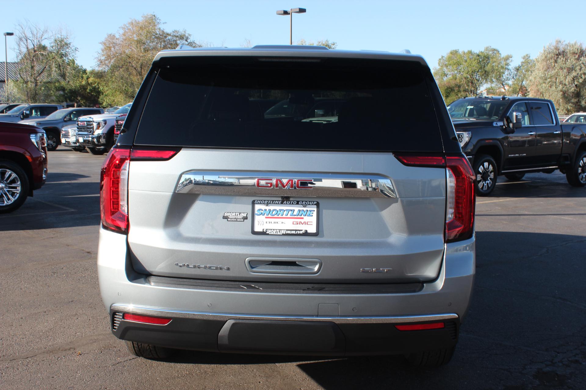 2024 GMC Yukon XL Vehicle Photo in AURORA, CO 80012-4011