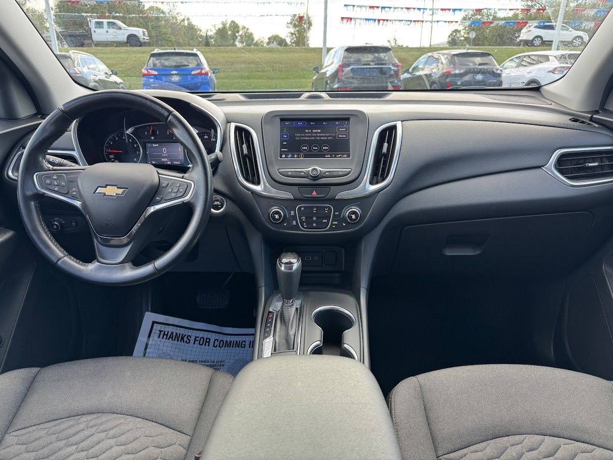 2020 Chevrolet Equinox Vehicle Photo in BOONVILLE, IN 47601-9633