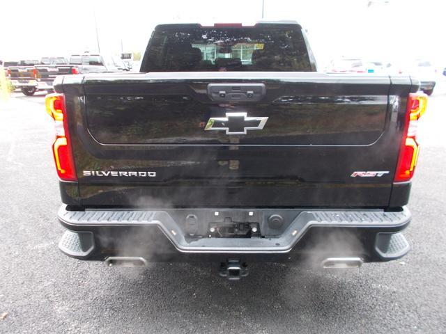 2022 Chevrolet Silverado 1500 Vehicle Photo in LOWELL, MA 01852-4336