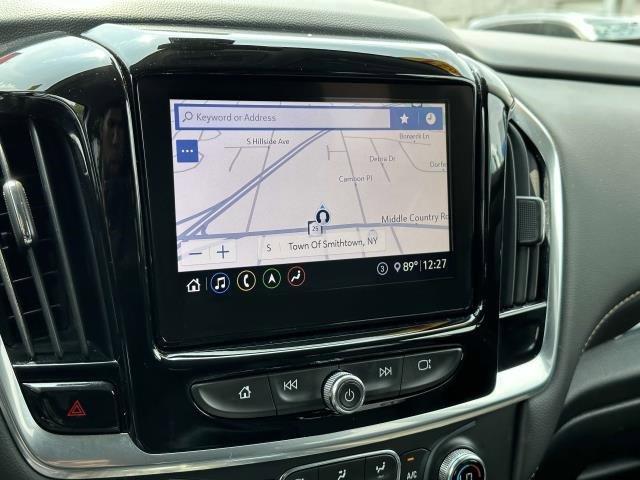 2021 Chevrolet Traverse Vehicle Photo in SAINT JAMES, NY 11780-3219