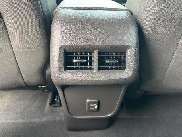 2021 Chevrolet Equinox Vehicle Photo in GREEN BAY, WI 54302-3701