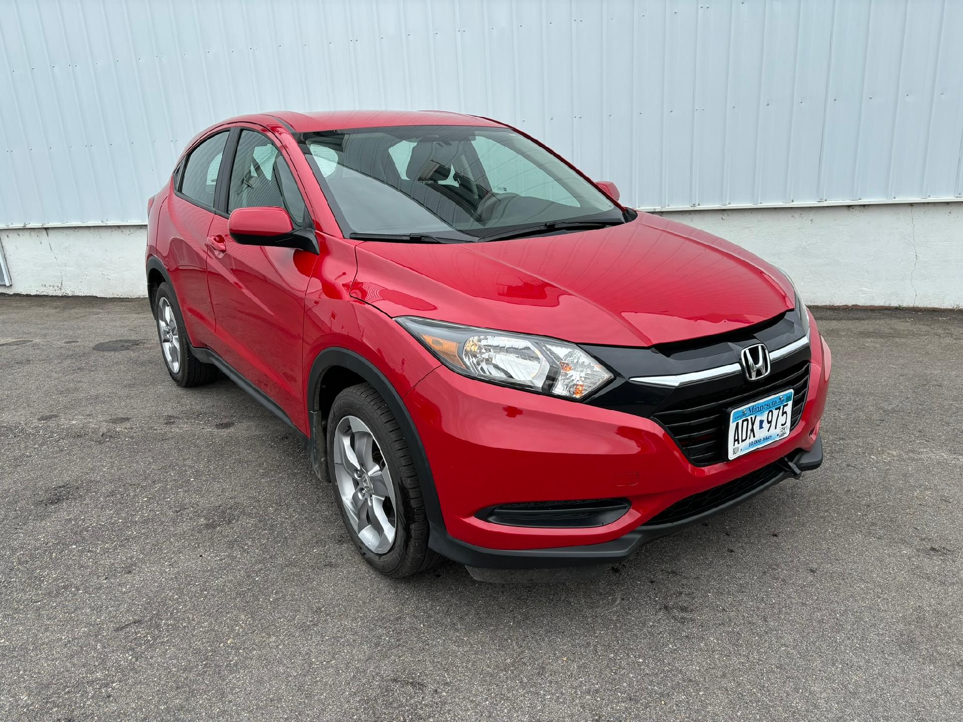 Used 2018 Honda HR-V LX with VIN 3CZRU6H3XJG704775 for sale in Red Lake Falls, Minnesota