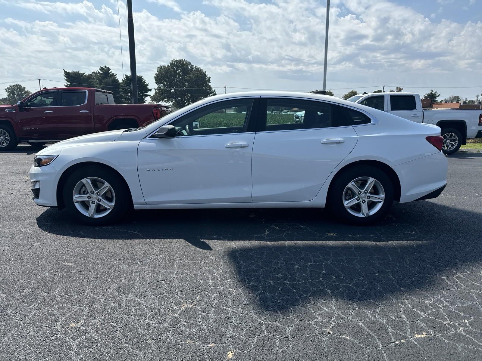 Used 2020 Chevrolet Malibu 1LS with VIN 1G1ZB5ST0LF129341 for sale in Kennett, MO