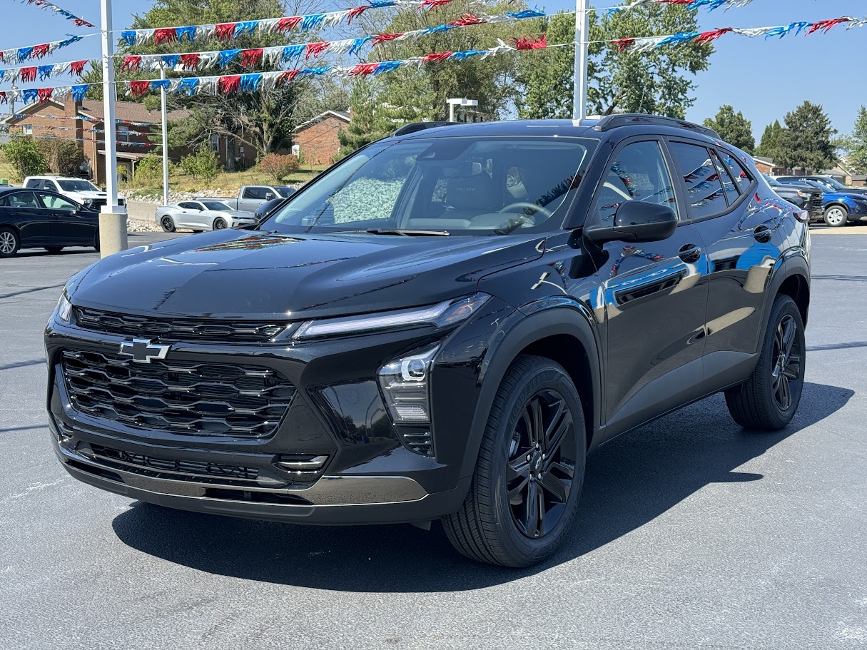 2025 Chevrolet Trax Vehicle Photo in BOONVILLE, IN 47601-9633