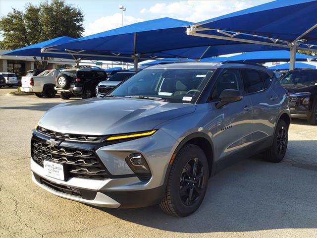 2025 Chevrolet Blazer Vehicle Photo in Denton, TX 76205