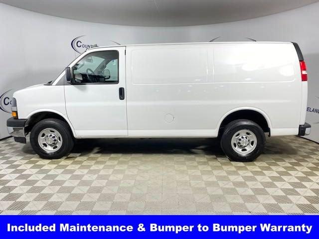 2022 Chevrolet Express Cargo 2500 Vehicle Photo in BROCKTON, MA 02301-7113