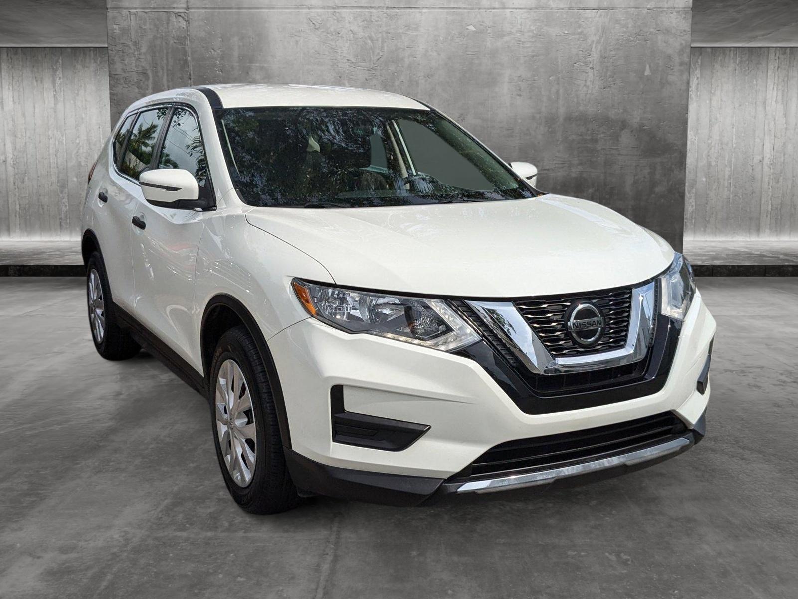 2020 Nissan Rogue Vehicle Photo in Miami, FL 33135