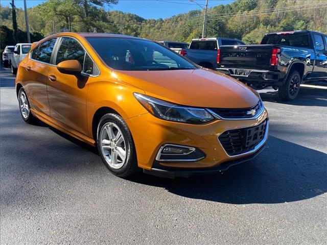 Used 2017 Chevrolet Cruze LT with VIN 3G1BE6SM0HS539504 for sale in Clintwood, VA