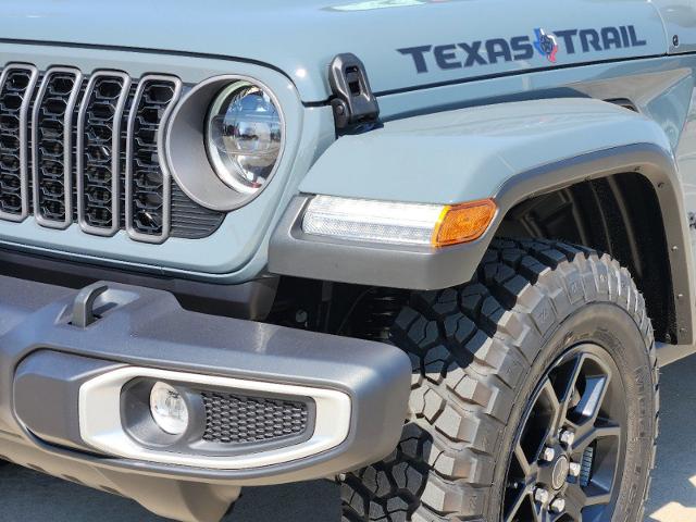 2024 Jeep Gladiator Vehicle Photo in Terrell, TX 75160